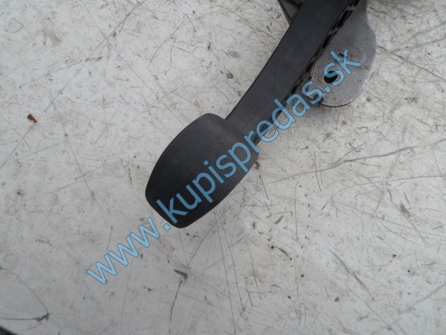 plynový pedála na renault megane III 1,6i 16V, 465035465R, 